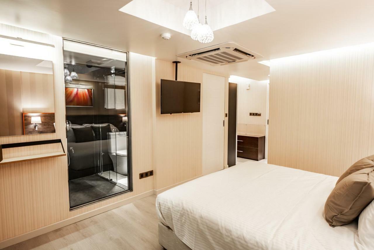 מלון מאלה Amina Residency מראה חיצוני תמונה